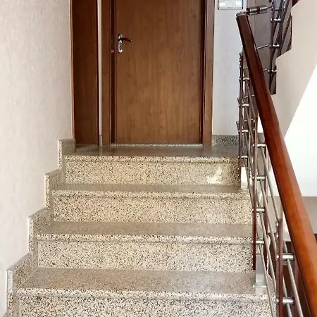 Apartament On Cypress Street *